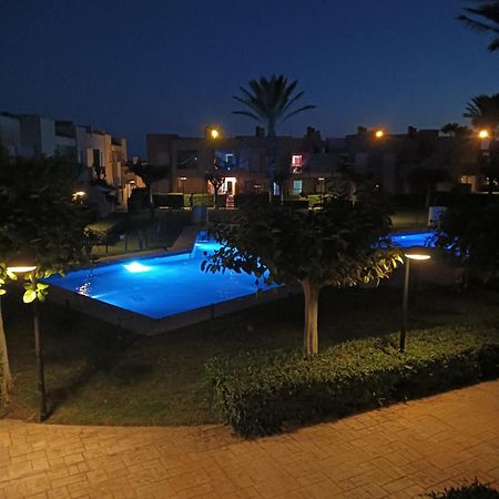 Apartmán Oasis Roma Roquetas de Mar Exteriér fotografie